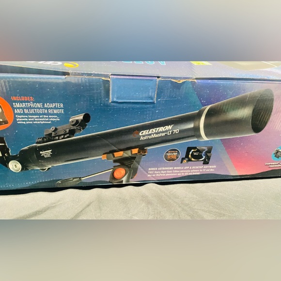 Celestron - AstroMaster 70AZ Telescope - Picture 3 of 3